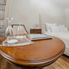 Boutique Hotel Astoria 4* Улучшенный номер с 2 отдельными кроватями фото 9