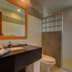 Отель Riviera Maya Suites Люкс с различными типами кроватей фото 10