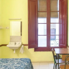 Отель Hostal Nilo Стандартный номер с различными типами кроватей (общая ванная комната) фото 2