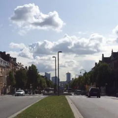 Brussel Hello Hostel парковка