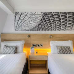 Отель Comfort Inn & Suites Kings Cross 3* Люкс фото 3