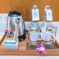 Ashlee Hub Hotel Patong в номере