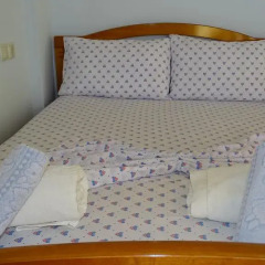 Отель Mondi's Guest House Албания, Ксамил - отзывы, цены и фото номеров - забронировать отель Mondi's Guest House онлайн комната для гостей фото 4