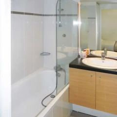 Отель Residhome Asnières 3* Апартаменты с разными типами кроватей фото 4