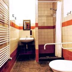 Sir Toby's Hostel Кровать в общем номере с двухъярусной кроватью фото 4