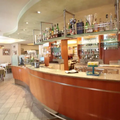 Отель Alloggio Ristorante Pizzeria Belvedere Италия, Виченца - отзывы, цены и фото номеров - забронировать отель Alloggio Ristorante Pizzeria Belvedere онлайн гостиничный бар