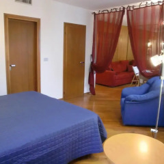 Апартаменты Grimaldi Apartments – Cannaregio, Dorsoduro e Santa Croce Студия с различными типами кроватей