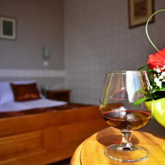 Hotel Lav комната для гостей