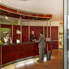H+ Hotel Berlin Mitte интерьер отеля фото 3