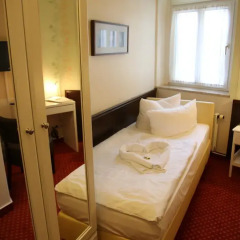 Hotel Alt Connewitz 3* Номер категории Эконом с различными типами кроватей фото 3