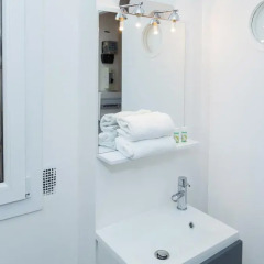 Отель Residence Aurmat a Boulogne-Billancourt Улучшенные апартаменты с различными типами кроватей фото 7