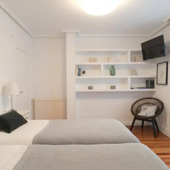Апартаменты Aldapa La Concha - IB. Apartments комната для гостей фото 5