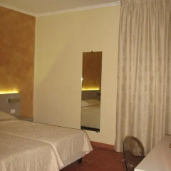Отель Albergo Firenze 3* Стандартный номер с различными типами кроватей фото 12