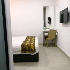 D'Metro Hotel 3* Стандартный номер с различными типами кроватей фото 5