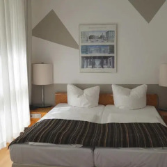 Отель Erlanger Hof 3* Стандартный номер с двуспальной кроватью фото 8