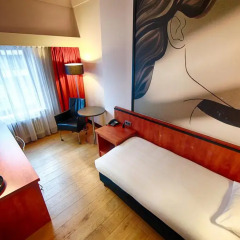 Отель Apollo Hotel Utrecht City Centre Нидерланды, Утрехт - 4 отзыва об отеле, цены и фото номеров - забронировать отель Apollo Hotel Utrecht City Centre онлайн комната для гостей фото 4
