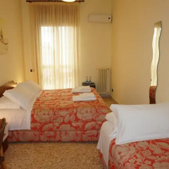 Отель B&B Piazza 300mila Стандартный номер фото 4