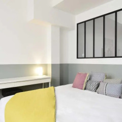 Отель Parisian Home - Appartements Grands Boulevards, 2 bedrooms Франция, Париж - отзывы, цены и фото номеров - забронировать отель Parisian Home - Appartements Grands Boulevards, 2 bedrooms онлайн комната для гостей фото 4