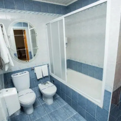 Гостиница Мир 3* Апартаменты с различными типами кроватей фото 10