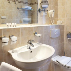 Villa Savoy Spa Park Hotel 4* Стандартный номер с различными типами кроватей фото 4