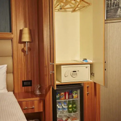 Ikbal Deluxe Hotel Istanbul 4* Номер Делюкс с различными типами кроватей