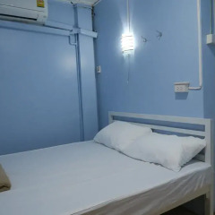 Red Lips Hostel Номер категории Эконом фото 2