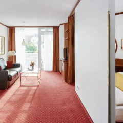 Living Hotel Nürnberg by Derag 4* Номер Эконом разные типы кроватей фото 5