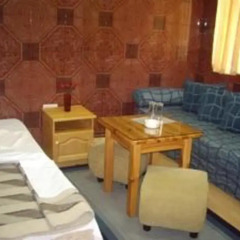 Shans 2 Hostel Стандартный номер с 2 отдельными кроватями фото 6