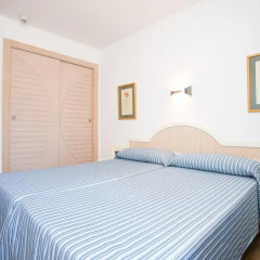 Отель Aparthotel Cabau Aquasol Апартаменты с 2 отдельными кроватями фото 2
