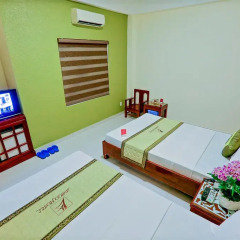 Amigo Hotel 2* Улучшенный номер с различными типами кроватей