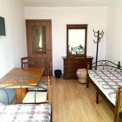 Отель Bed & Breakfast Nice Кыргызстан, Каракол - отзывы, цены и фото номеров - забронировать отель Bed & Breakfast Nice онлайн комната для гостей фото 3