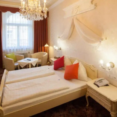 Отель Aviano Pension 4* Стандартный номер с двуспальной кроватью фото 21