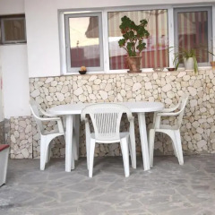 Отель Montini House питание