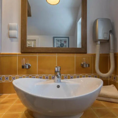 Отель Bambi Cottage Закопане ванная фото 2