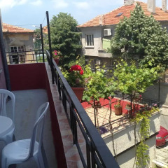Отель Serbezovi Guest House 5* Апартаменты фото 15