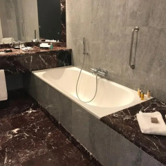 Отель InterContinental Porto - Palacio das Cardosas ванная фото 2
