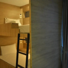 Rezt Bangkok - Hostel Кровать в общем номере фото 21