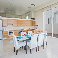 Отель Leana Front Line Villa Кипр, Протарас - отзывы, цены и фото номеров - забронировать отель Leana Front Line Villa онлайн в номере