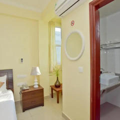 Отель Crystal Beach Inn 3* Номер Делюкс фото 7