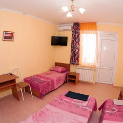Гостиница 5 Stars Guest House комната для гостей фото 2
