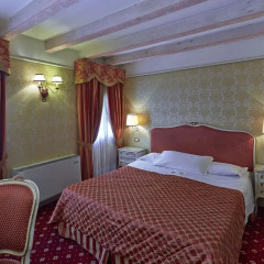 Отель Antiche Figure 3* Улучшенный номер