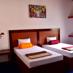 Отель Charm Inn Tourist Rest детские мероприятия