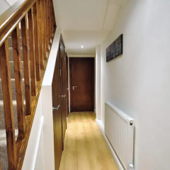 Отель OYO Home Kings Cross St Pancras Garden интерьер отеля