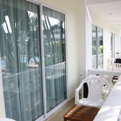 Windmill Resort Hotel Pattaya 3* Номер Делюкс с различными типами кроватей фото 14