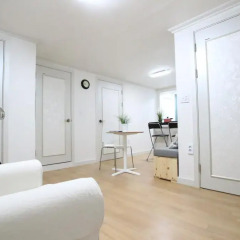 Отель House In Hongdae 4 комната для гостей фото 3