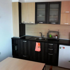 Отель Flat Lora Pomorie Болгария, Поморие - отзывы, цены и фото номеров - забронировать отель Flat Lora Pomorie онлайн в номере
