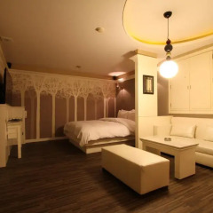 Art Hotel 3* Номер Делюкс с различными типами кроватей фото 10