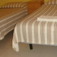 Отель Hostal Muntaner Барселона сауна