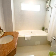 Отель Royal View Resort Rangnam 3* Улучшенный номер фото 4