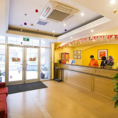 Отель Home Inn Beijing Drum Tower Jiaodaokou Китай, Пекин - отзывы, цены и фото номеров - забронировать отель Home Inn Beijing Drum Tower Jiaodaokou онлайн интерьер отеля